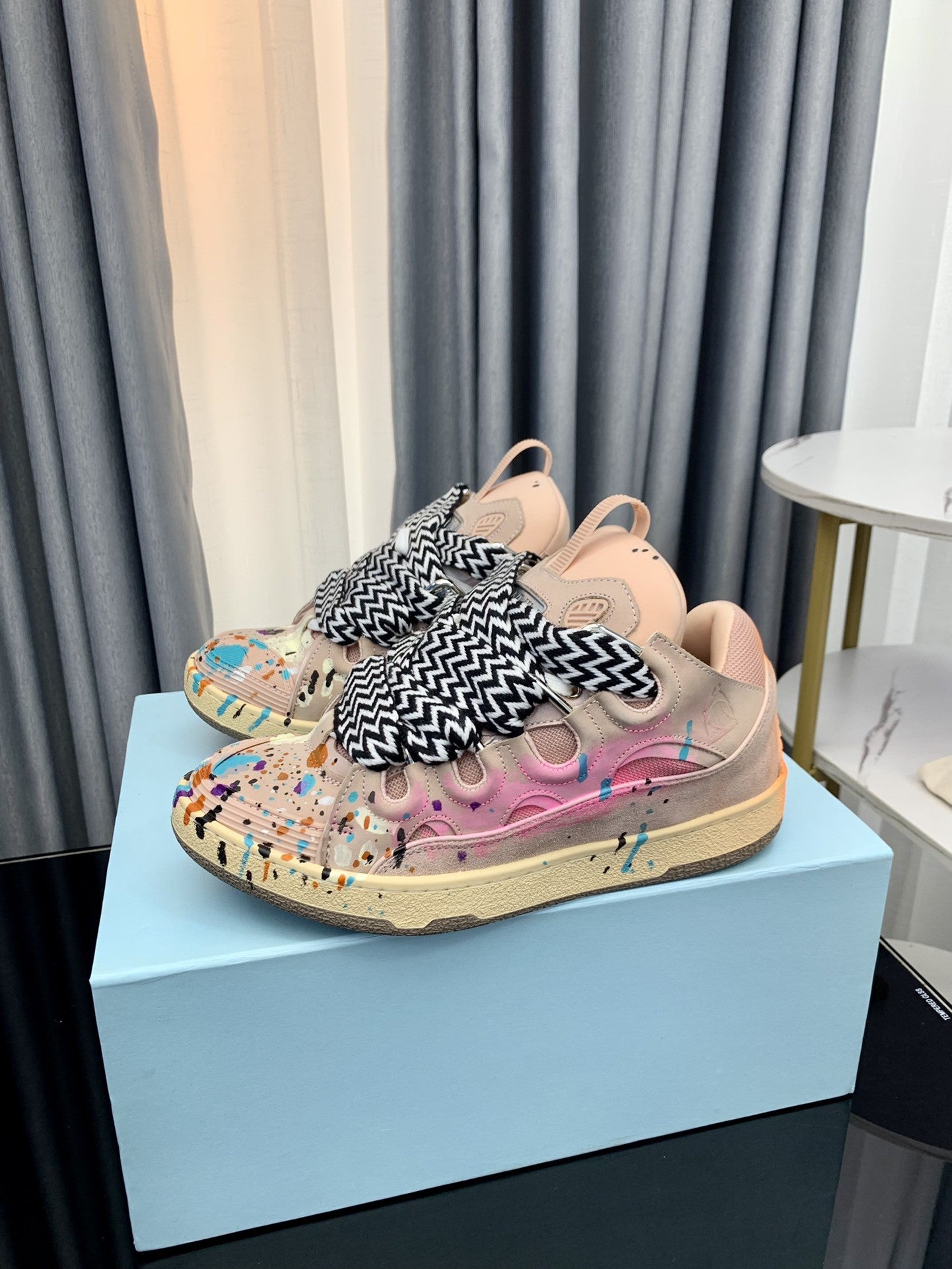 LANVIN & GALLERY DEPT. II CURB SNEAKERS